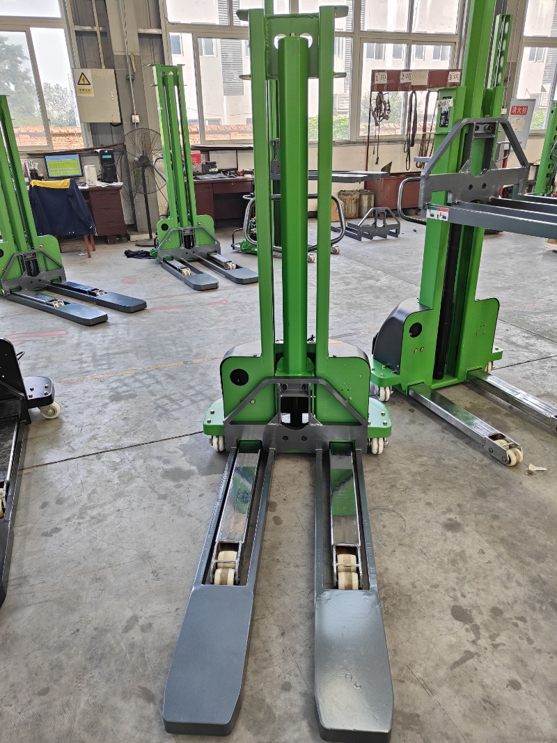 1000kg 1300kg 1500kg Self Load - огляд і ціна Electric Forklift