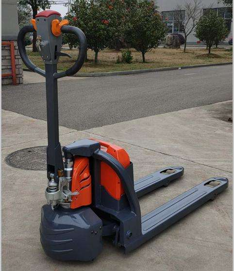 Electric Pallet Trucks 2000kg  - огляд і ціна Electric Forklift